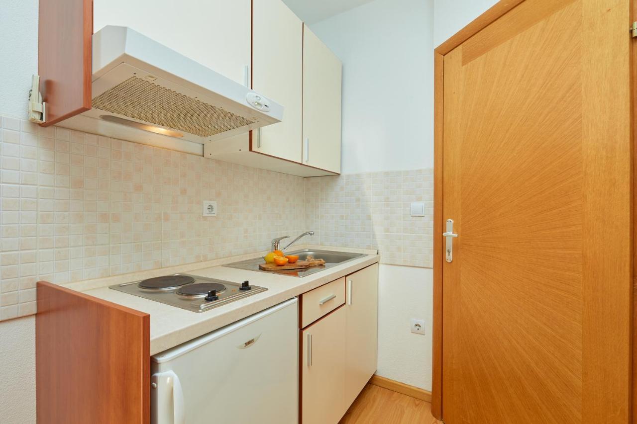 Apartments Zelic Tučepi Δωμάτιο φωτογραφία