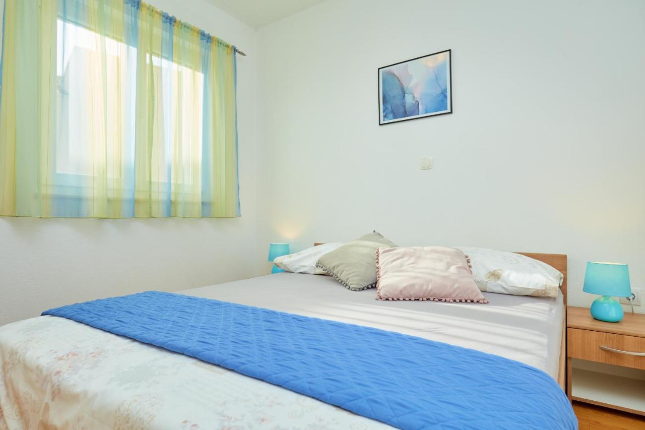 Apartments Zelic Tučepi Δωμάτιο φωτογραφία