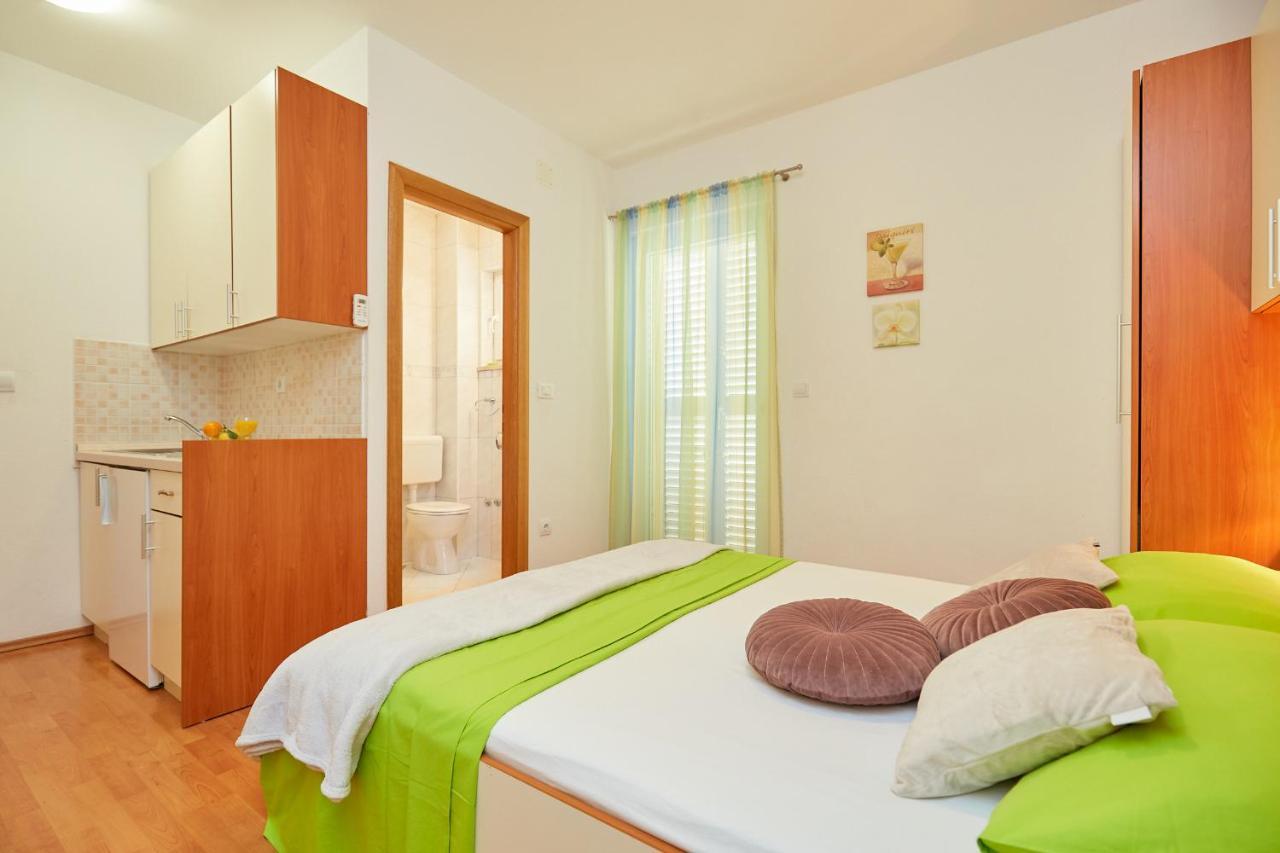 Apartments Zelic Tučepi Δωμάτιο φωτογραφία