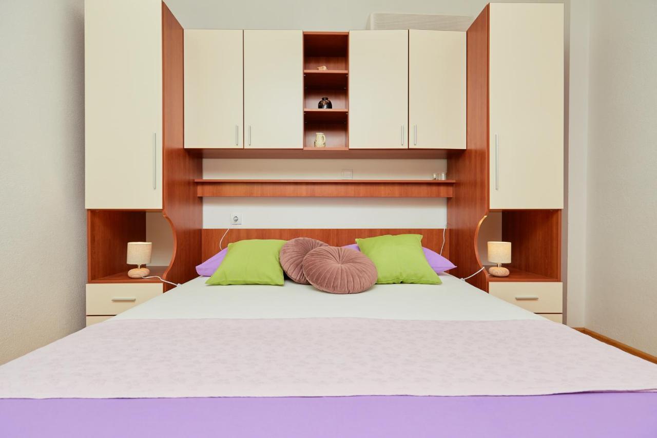 Apartments Zelic Tučepi Δωμάτιο φωτογραφία
