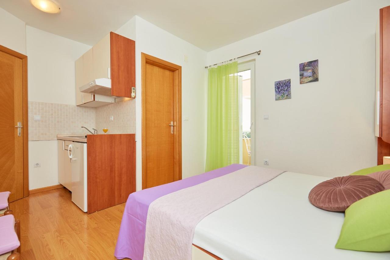 Apartments Zelic Tučepi Δωμάτιο φωτογραφία