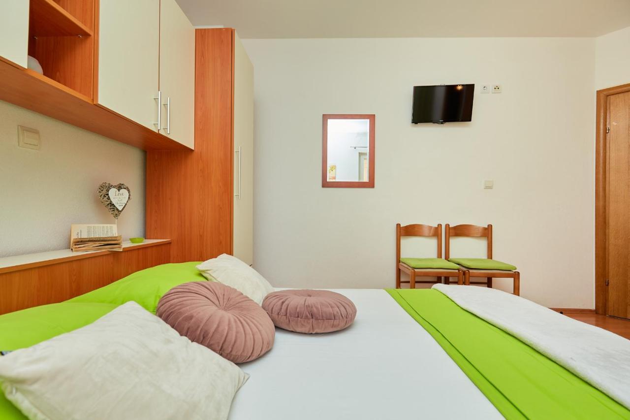 Apartments Zelic Tučepi Δωμάτιο φωτογραφία