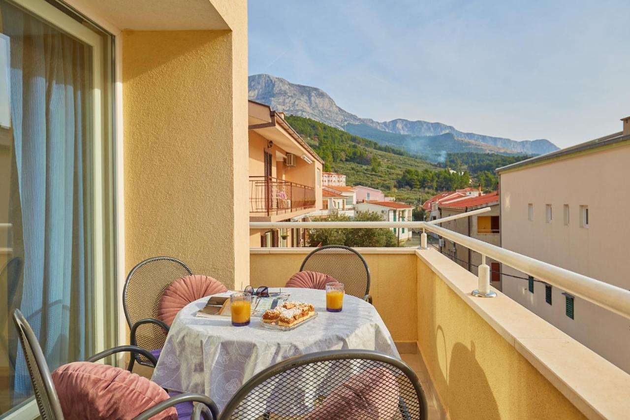 Apartments Zelic Tučepi Εξωτερικό φωτογραφία