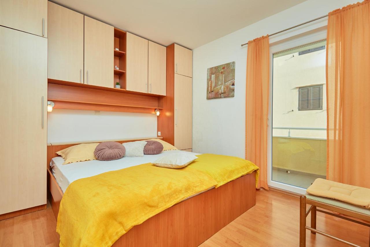 Apartments Zelic Tučepi Εξωτερικό φωτογραφία