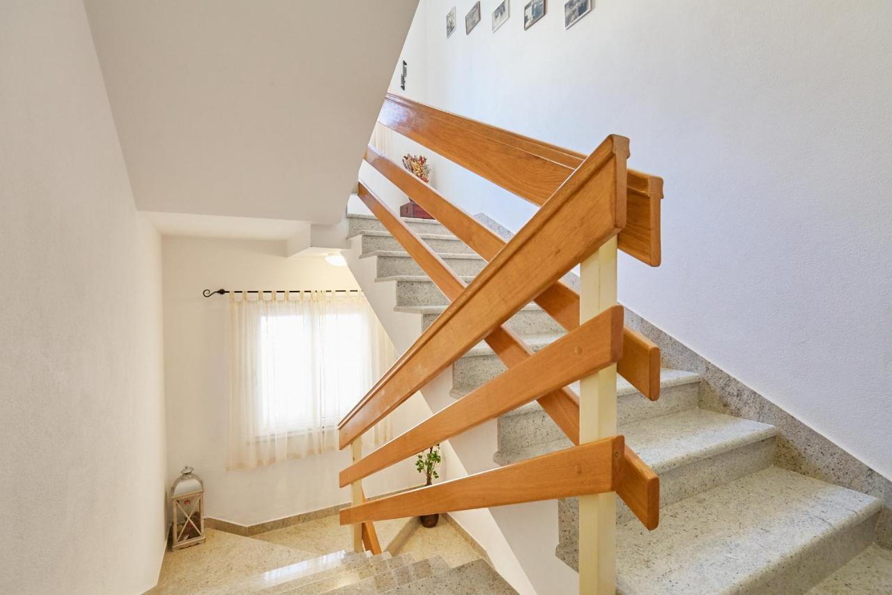 Apartments Zelic Tučepi Εξωτερικό φωτογραφία